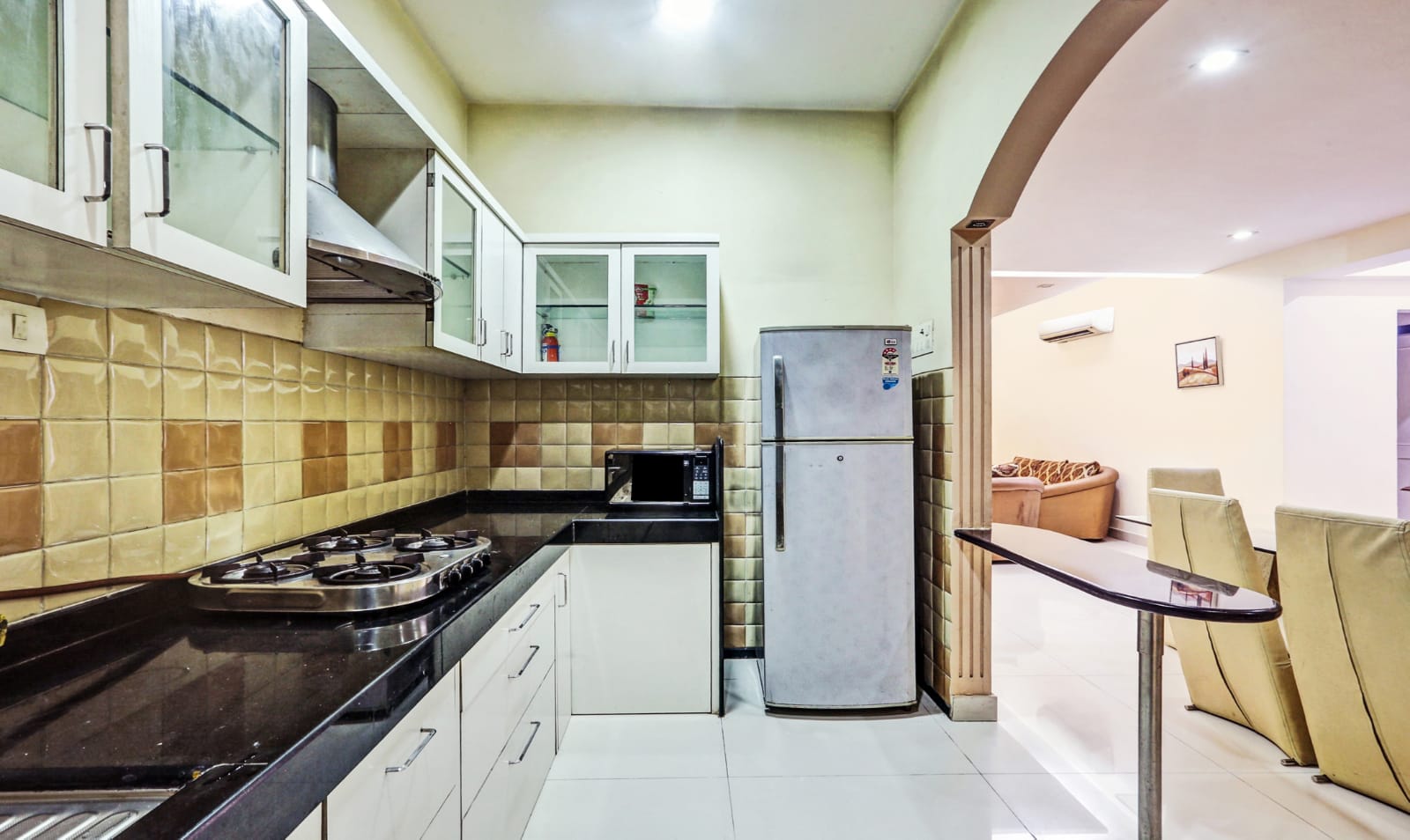 Kitchen-at-Bandra-Serviced-Apartments